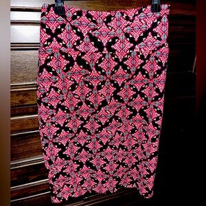 LuLaRoe black pencil midi skirt